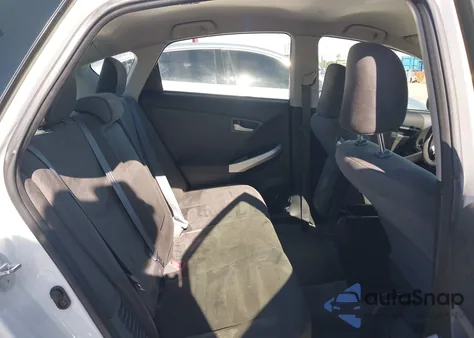 2015 Toyota Prius Two из США, поврежденный, VIN JTDKN3DU8F0451520